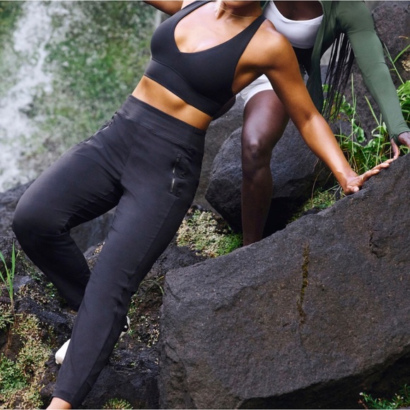 NWT - ATHLETA - TREKKIE NORTH HIGH RISE JOGGER - Picture 1 of 12